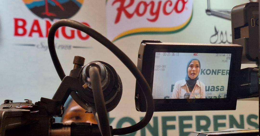 Acara Buka Puasa Akbar yang diselenggarakan oleh BAZNAS, Bango dan Royco di Masjid Istiqlal, Jakarta Pusat pada Jumat (15/3/2024). - Popmama.com/Argya D. Maheswara